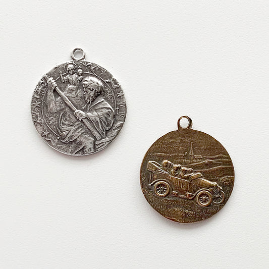 1455  MEDAL, PENDANT, St. Christopher with Celestial Symbols/Auto with Passengers and Church in Background