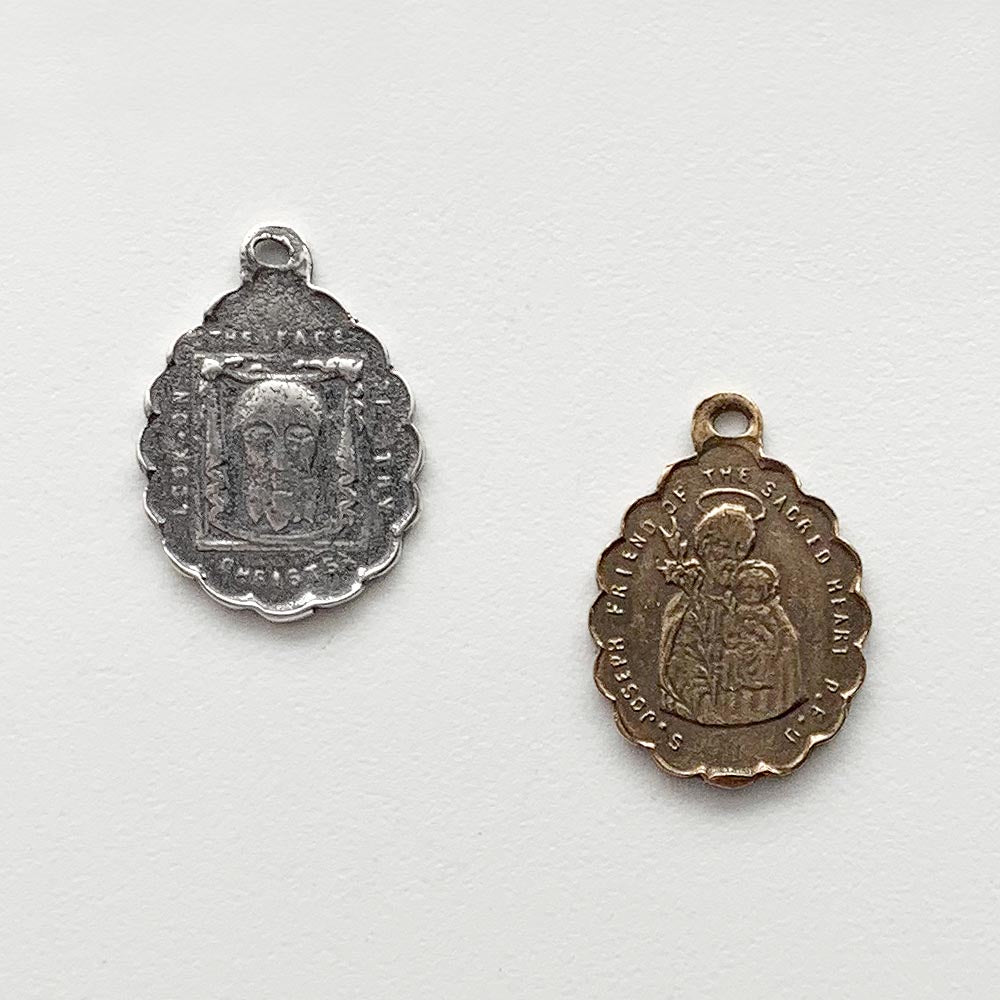 556 - Medal, Veiled Face of Jesus