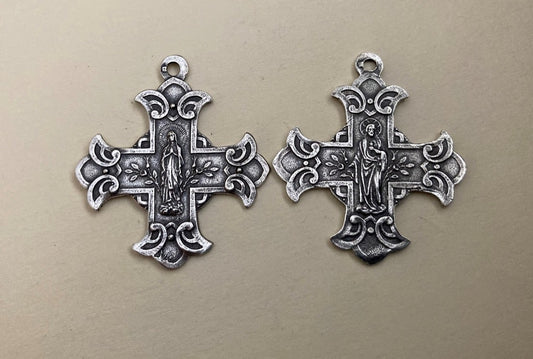 053 - Cross/Medal - Scapular