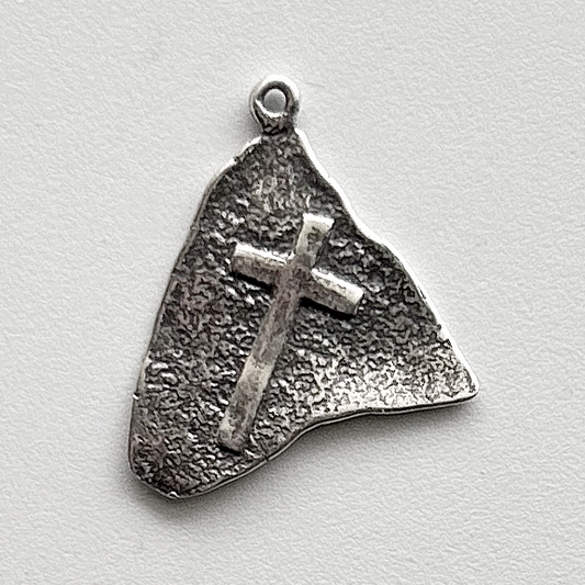 1031 - Medal/Charm - Cross