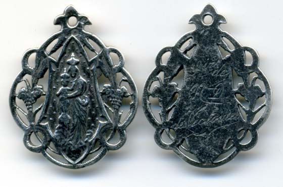 1037 - Medal - Our Lady of Victory