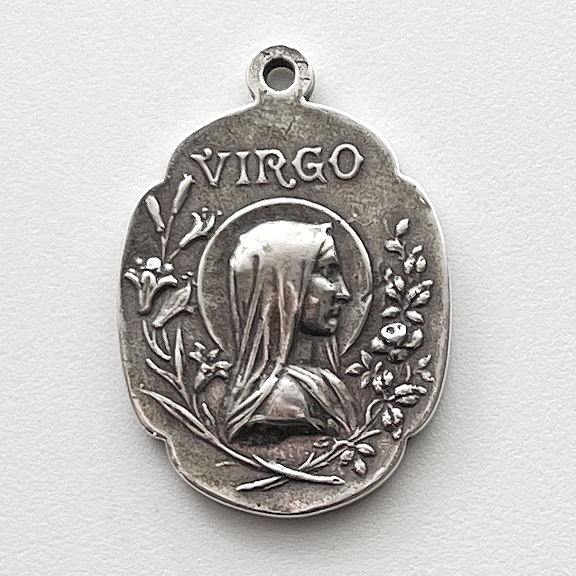 1091 - Medal - Virgo Mary/ Lourdes - 1 1/4"