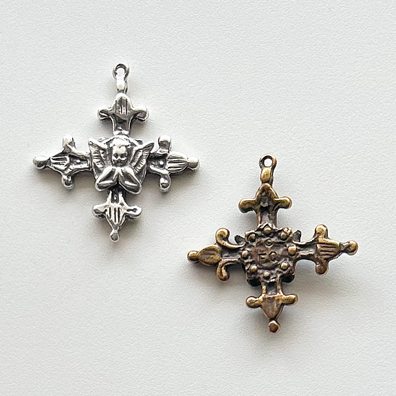 1149 - Cross, with Praying Angel