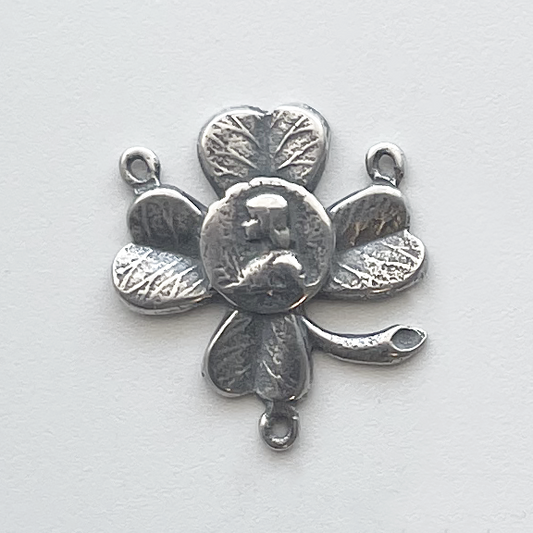 1191 - Center - Joan of Arc with Clover