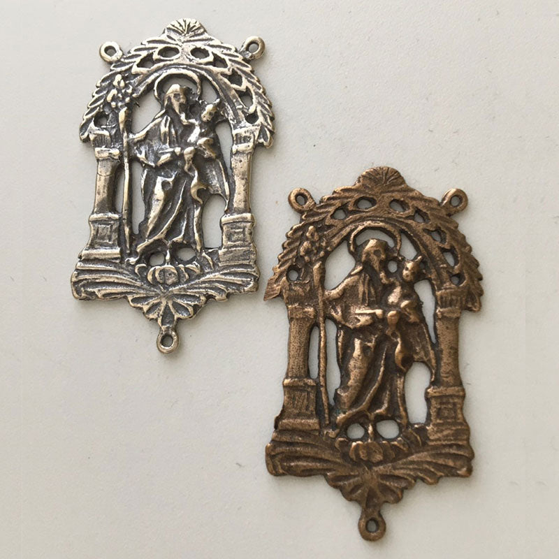 372 - Center, Joseph and Jesus