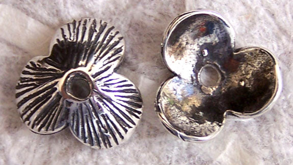 1231 - Bead Cap - Three Petals