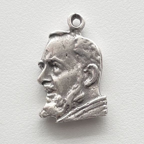 1289 - MEDAL, Padre Pio, Figural - 3/4"