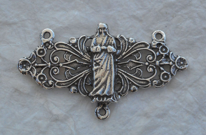 1334 - CENTER, Mother Teresa, filigree - 1/2 x 1 1/2""