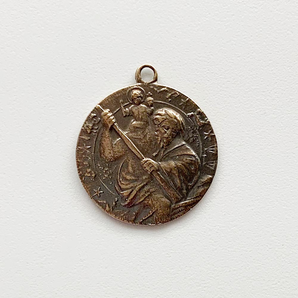 1455  MEDAL, PENDANT, St. Christopher with Celestial Symbols/Auto with Passengers and Church in Background