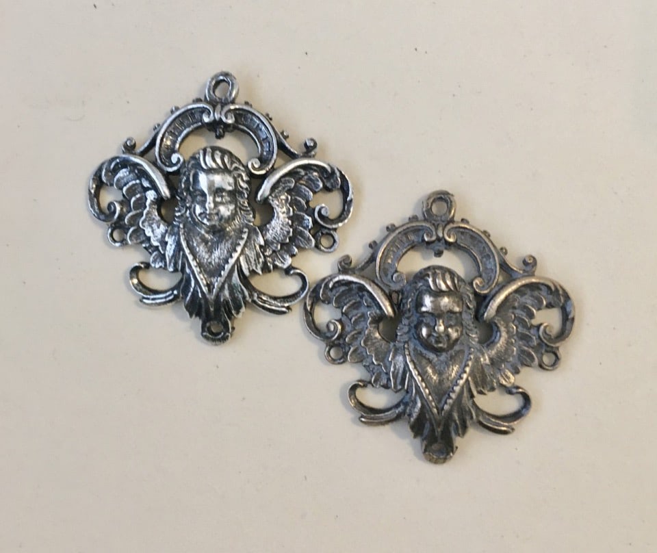 1587 – MEDAL/ LINK, Beautiful Angel