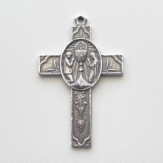 1590 CROSS/MEDAL - Eucharist/No House of God without boys and girls - 1-3/4"