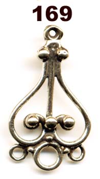 169 - Earring, Classic