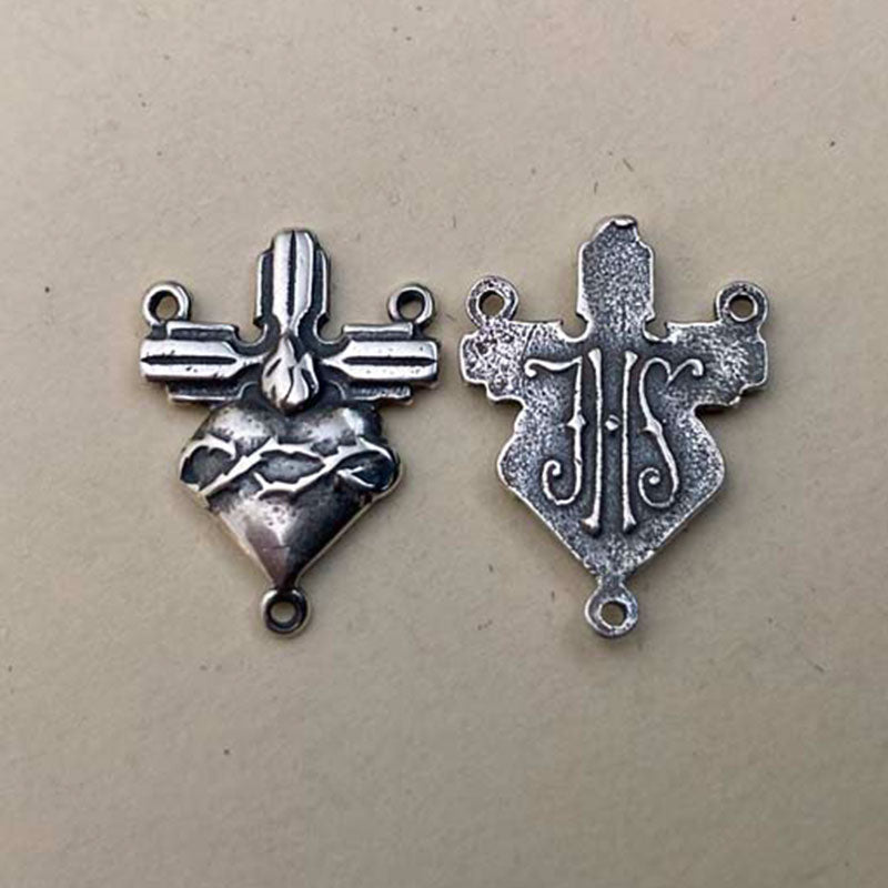 348 - Center, Sacred Heart/Cross