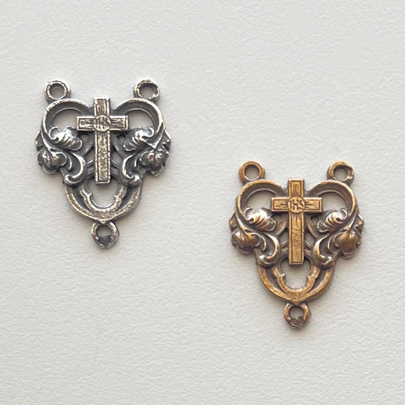 236 - Center - Heart with Cross - 5/8"