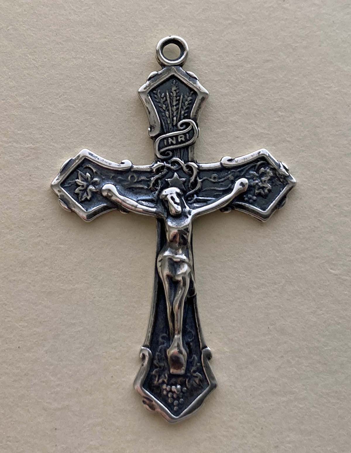 241 - Crucifix, Grapes with Wheat