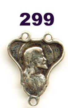299 - Center, Shaped, Praying Mary