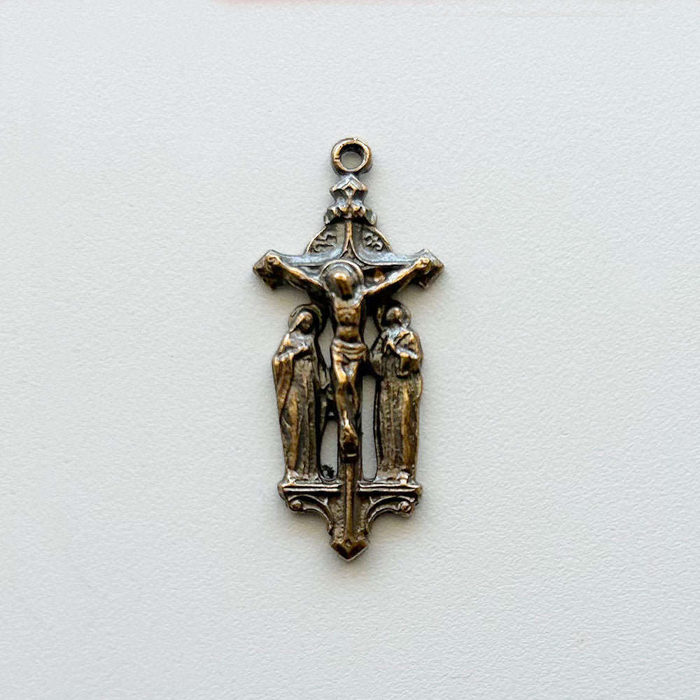313 - Medal. Crucifix w/Figure