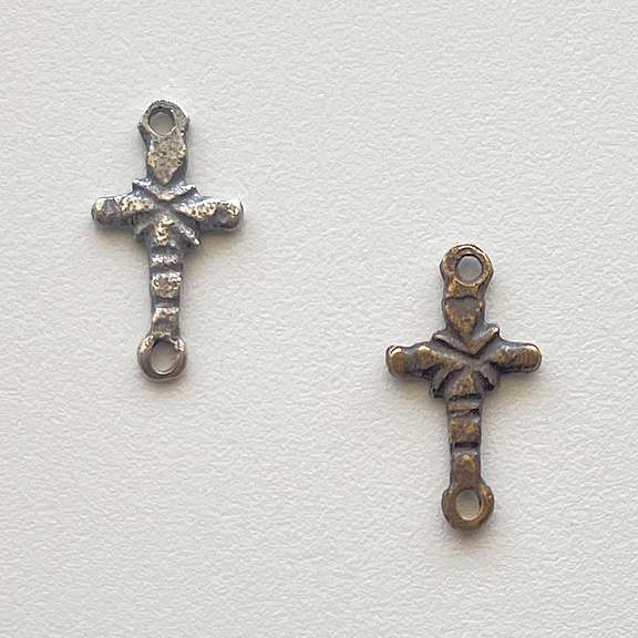 345 - Link, Small Cross