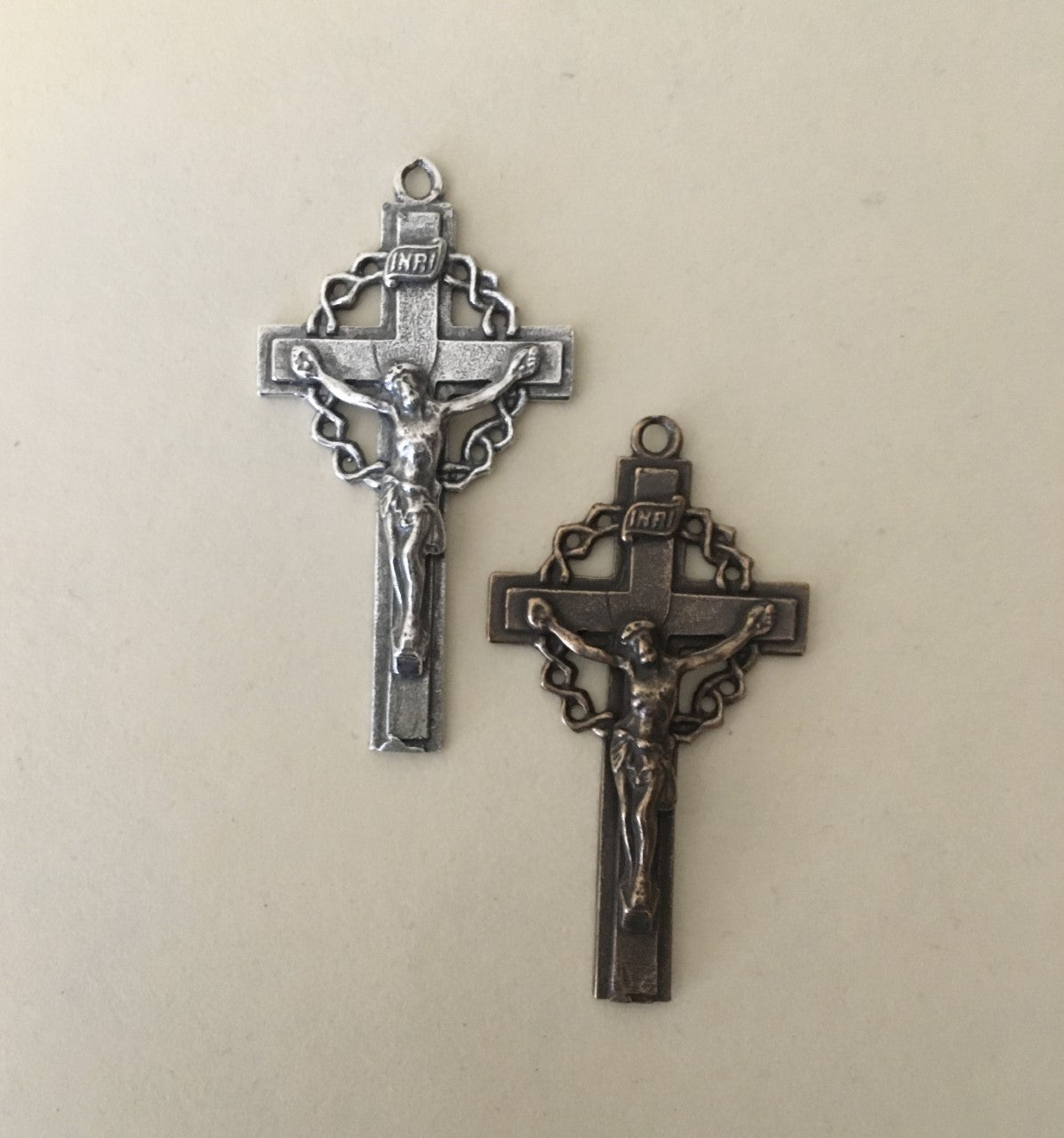 379 - CRUCIFIX, Crown of Thorns