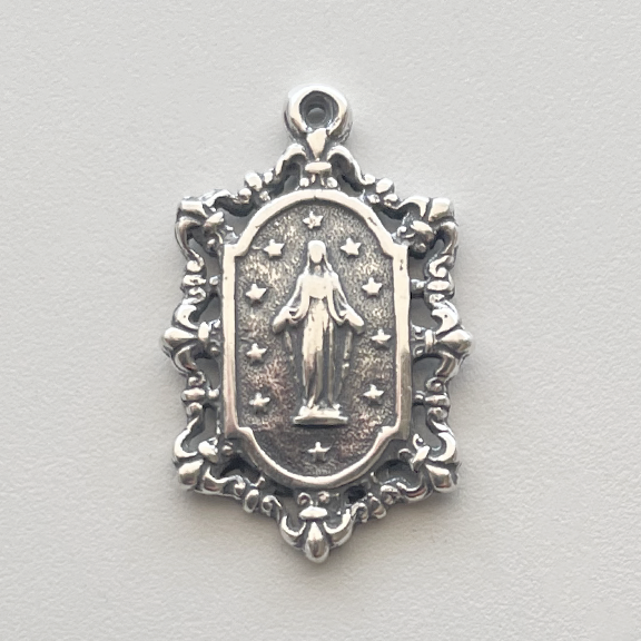 430 - Medal, Miraculous, Lace Edged - 1 1/4"