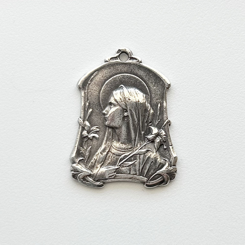 431 - Medal, Virgin Mary w/Lilies, France