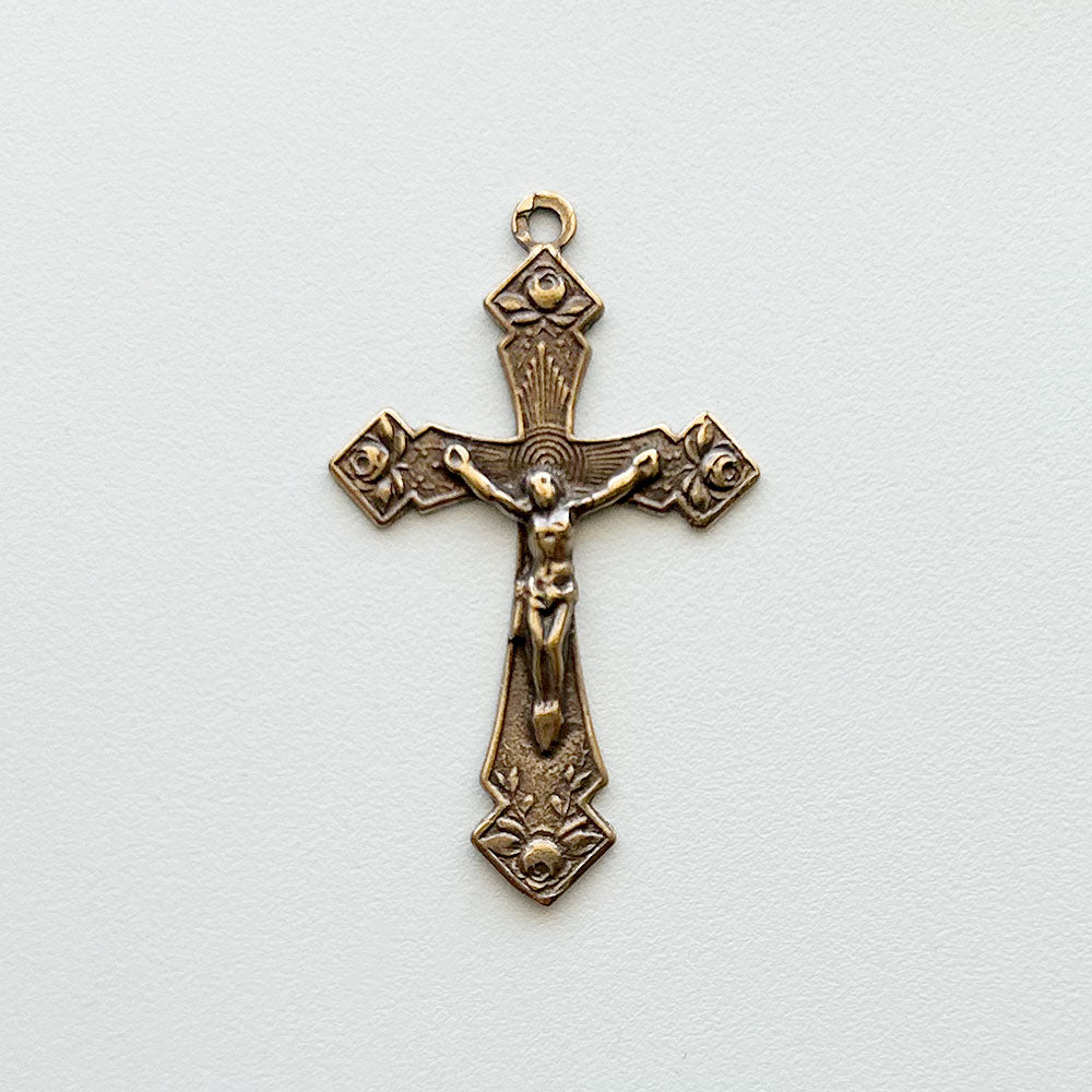 467 - Crucifix - Rose Points