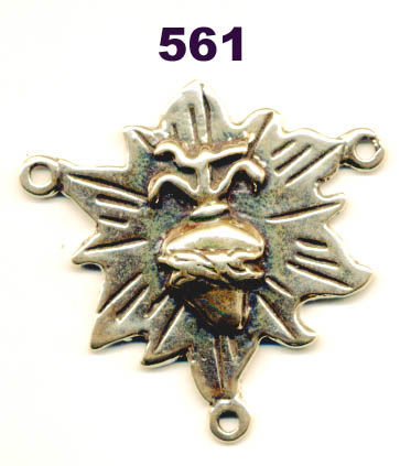 561 - Center, Radient Sacred Heart