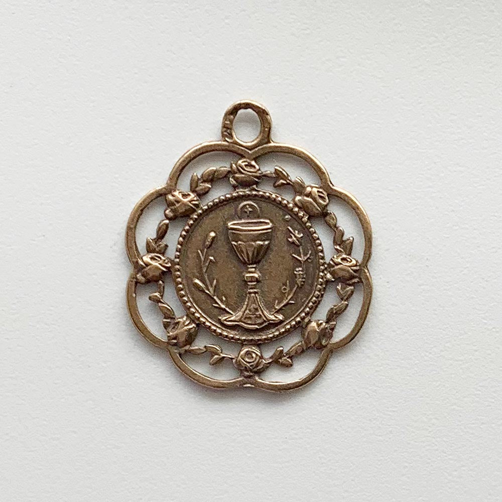 614 - Medal, Eucharist, Rose Frame