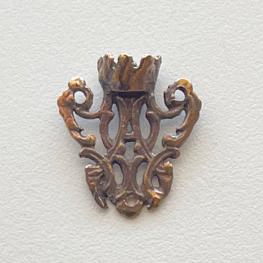 629 - Center, Ave Maria, Crown ( little ) 1/2"