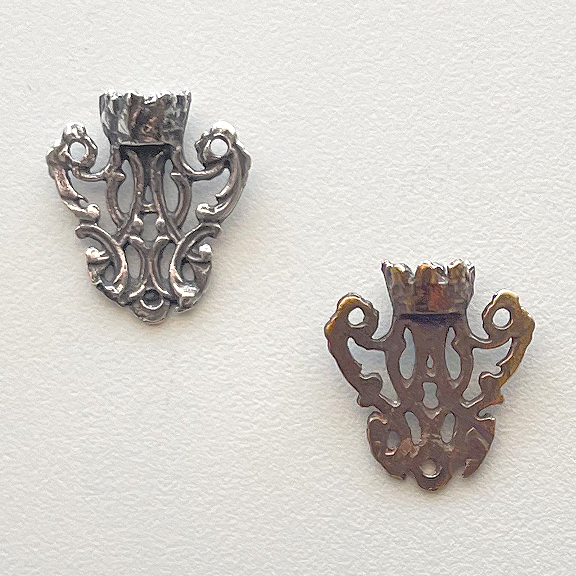 629 - Center, Ave Maria, Crown ( little ) 1/2"