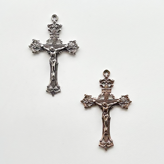 635 - Crucifix, Old Roma