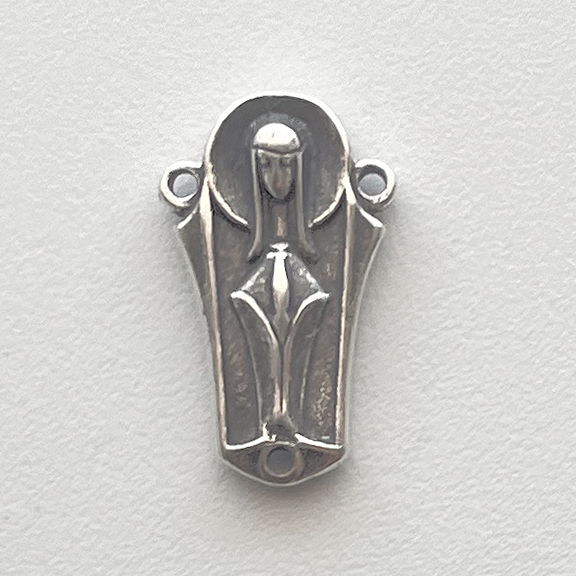 695 - Center, Mary, Gothic - 3/4"