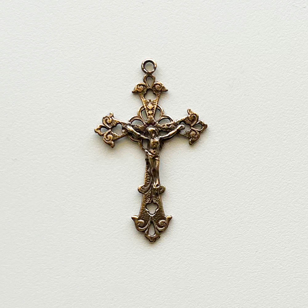 700 - Crucifix, Delicate and Fine