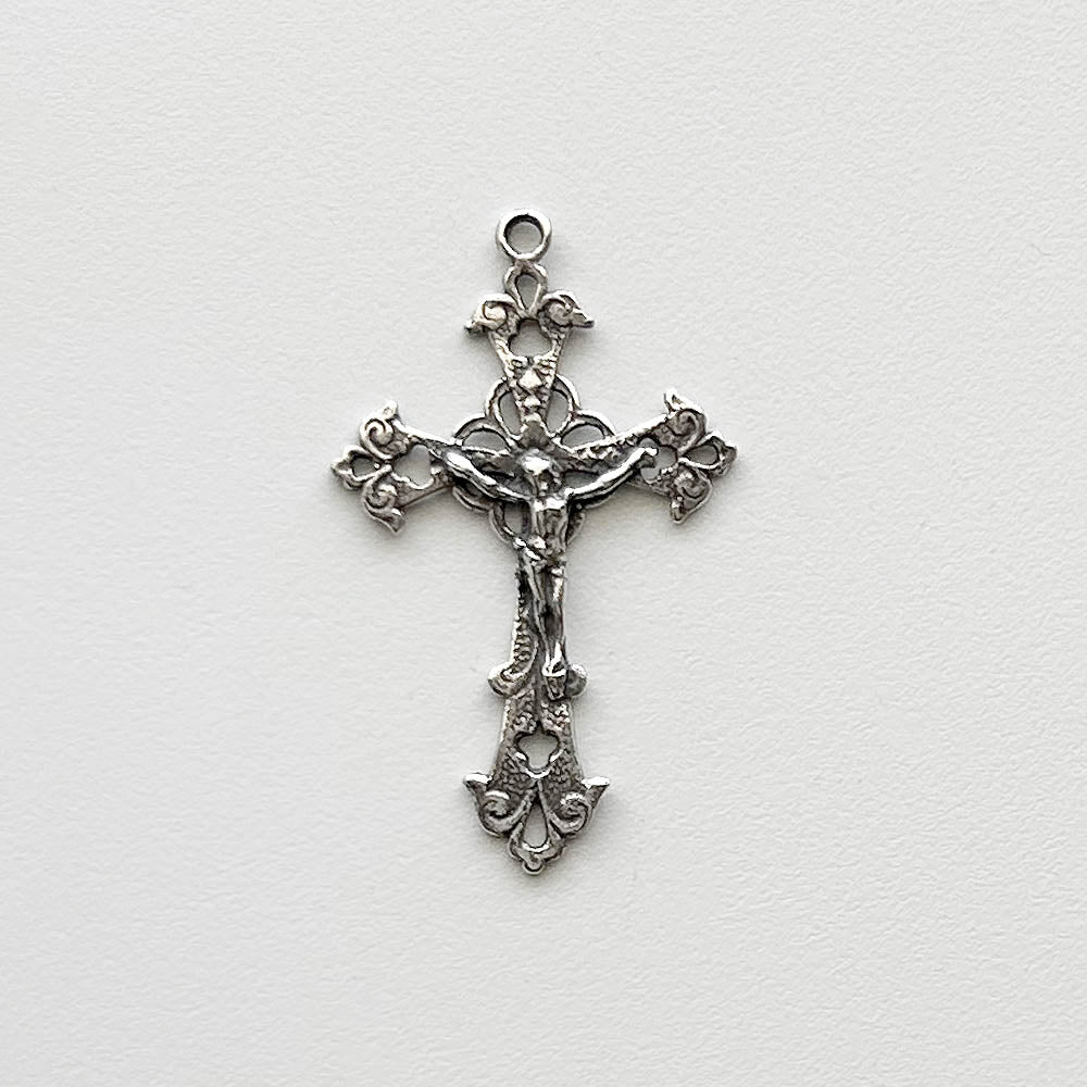 700 - Crucifix, Delicate and Fine