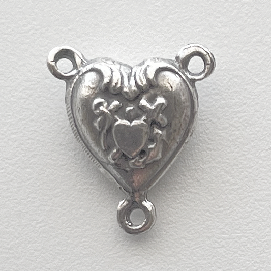 701 - Center, Puffy Heart-"Faith, Hope and Charity" - 3/4"