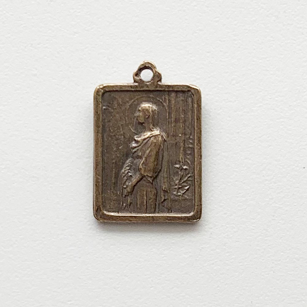 751 - MEDAL, St. Philomena/ St. John Vianney of Ars, France.