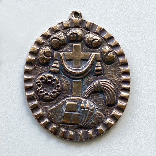 759 ORNAMENT, MEDAL, MILAGRO. Pacha Mama: To the Land that Gives the Food, 1-3/4"