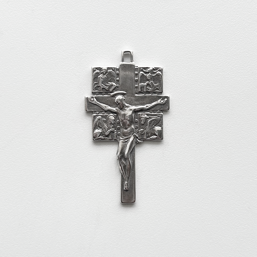 762 - Crucifix, Four Evangelists