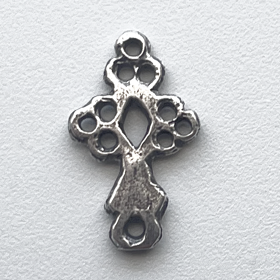 769 - Cross, Small, Latin America 18C