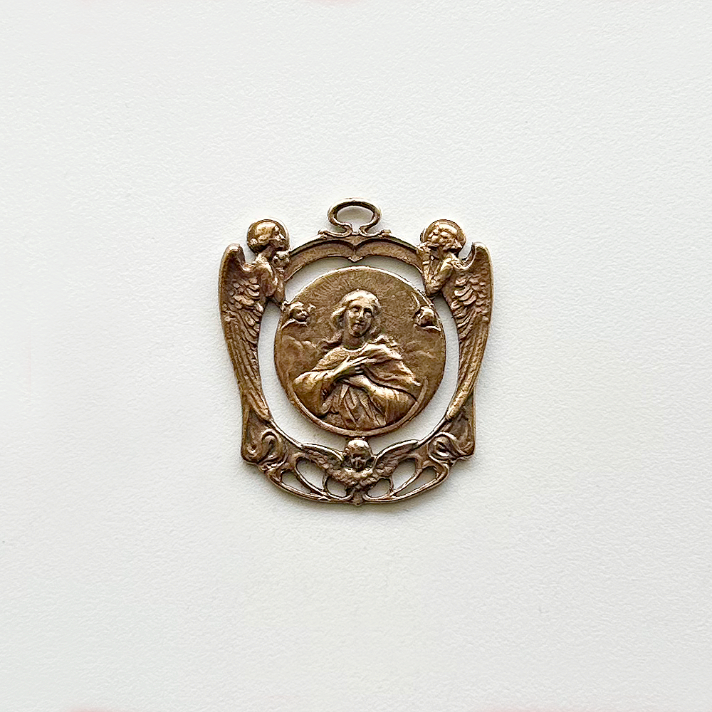 825 - Medal/Pendant, Mary with Angels