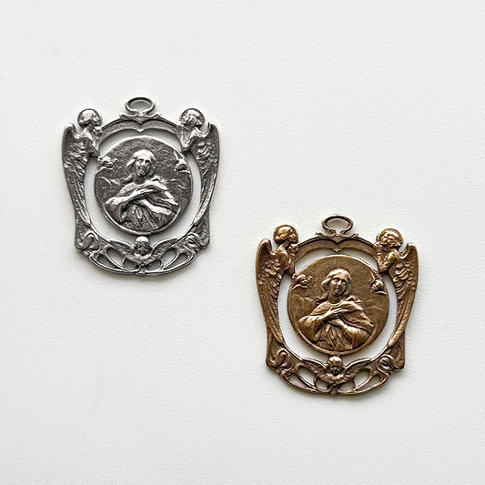 825 - Medal/Pendant, Mary with Angels