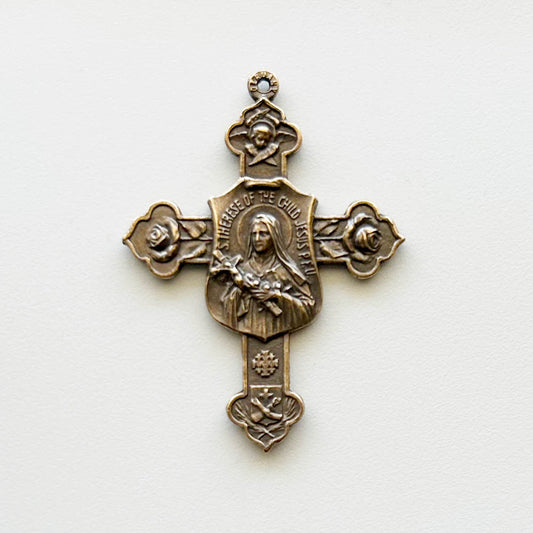 904 - Cross/Medal - St. Therese of the Child Jesus