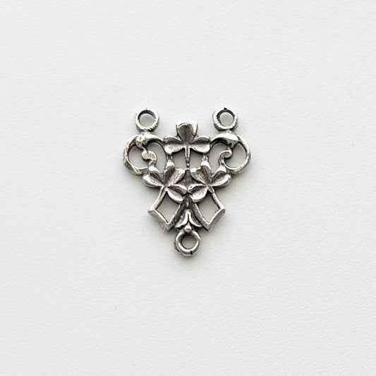 910 - Center - Shamrock