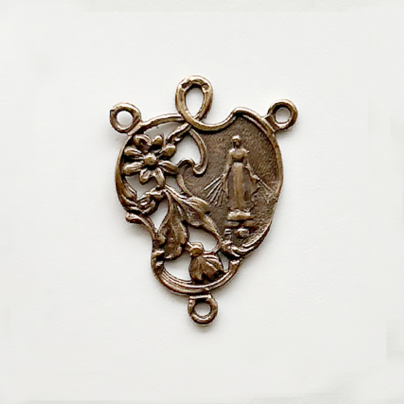 930 - Center, Miraculous with Flowers