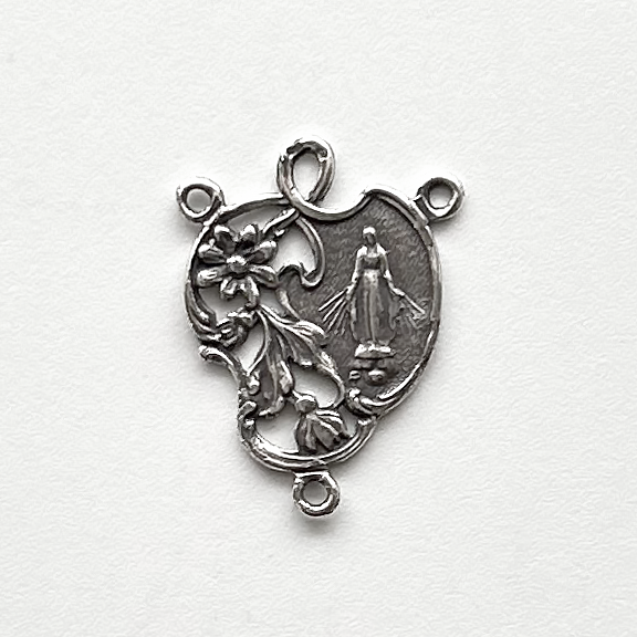 930 - Center, Miraculous with Flowers