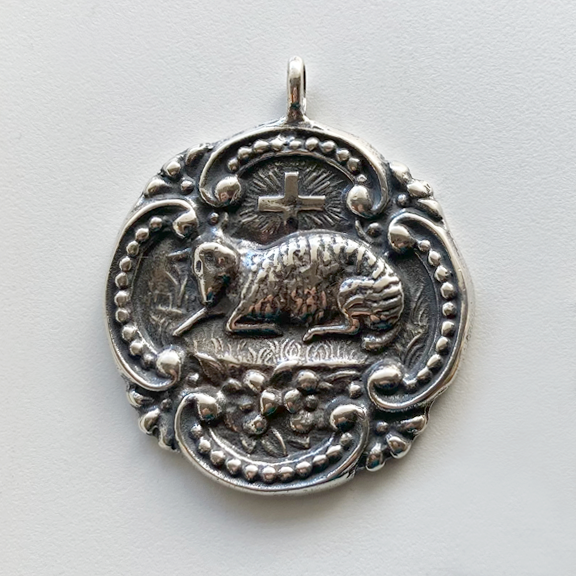 935 ORNAMENT, MEDAL/PENDANT, Lamb of God, Latin America, 1-7/8"