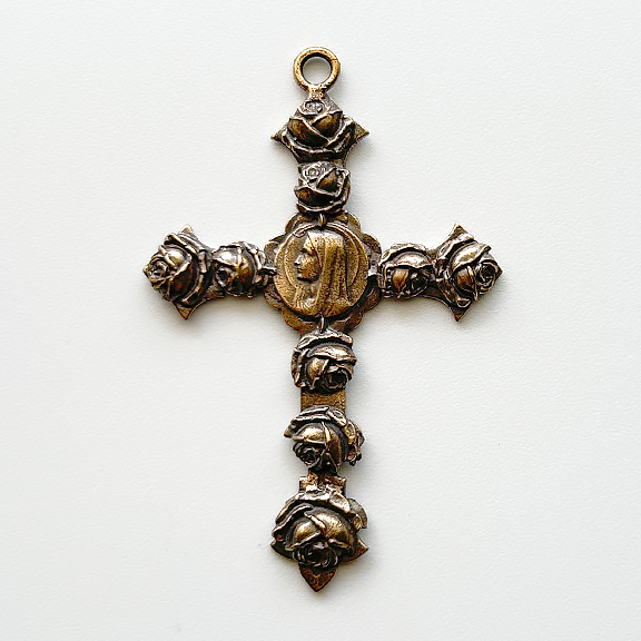 984 - Cross - Mary with Roses