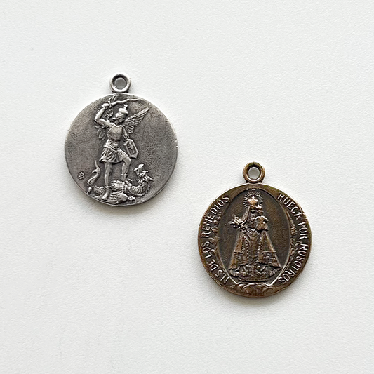 1072 - Medal - St. Michael, Our Lady of Remedies