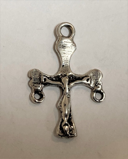 042 - Crucifix, Small Yalalag, Mexico