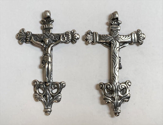 077 - Crucifix, Ornate, Ecuador, 18C.
